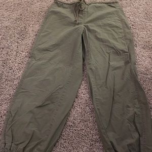 The Limited size 8 lightweight Capri